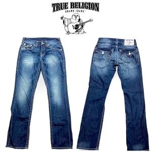 True Religion low rise World Tour jeans Straight with flaps, medium wash, sz 29